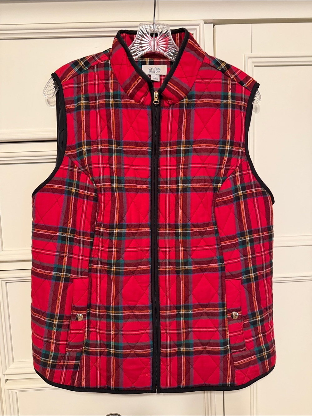 croft & barrow Women’s Red Plaid Quilted Vest